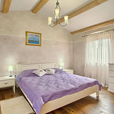 Valica Veli Ježenj