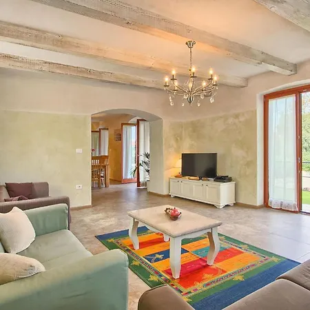 Holiday home Valica *